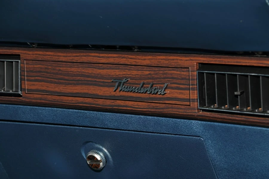 1978 Ford Thunderbird 7th Gen - Image 27 of 31
