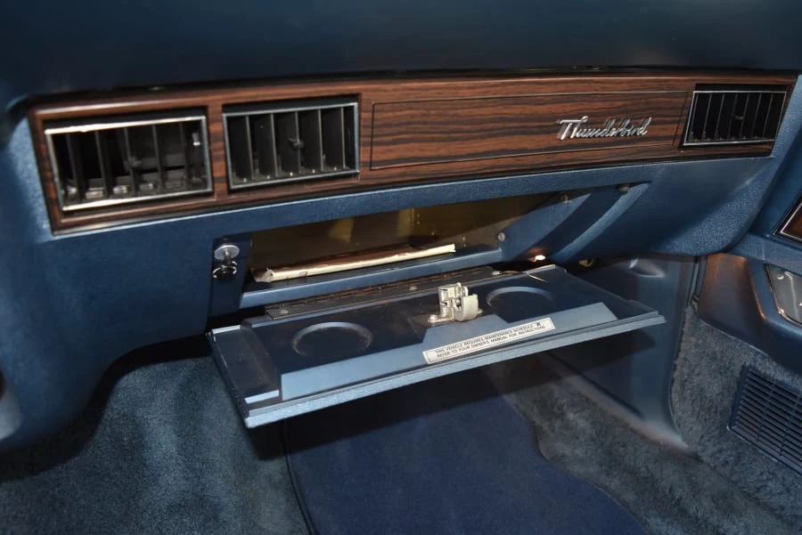 1978 Ford Thunderbird 7th Gen - Image 26 of 31