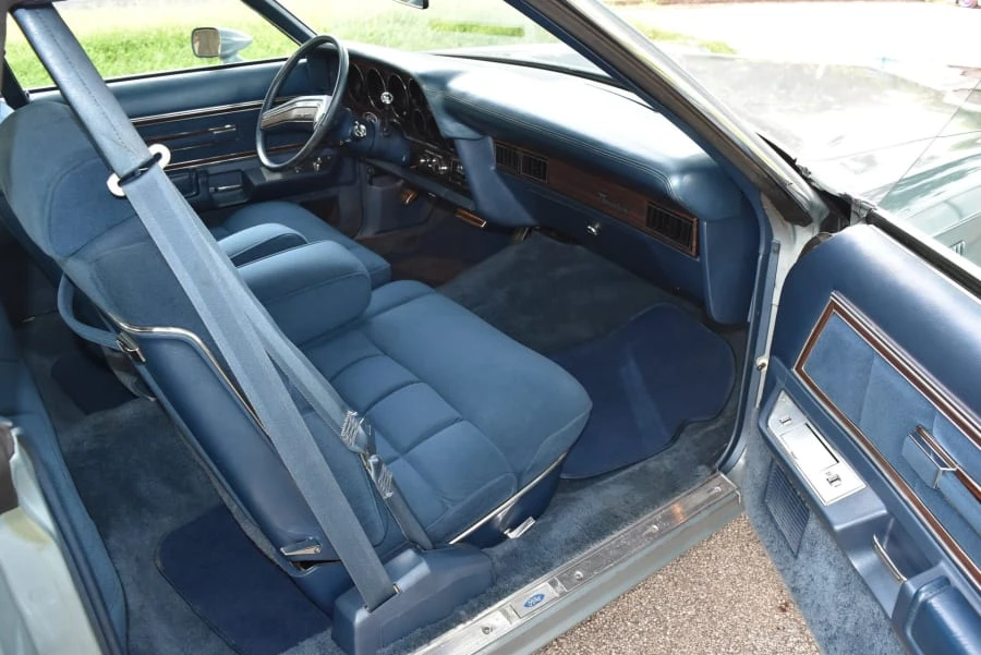 1978 Ford Thunderbird 7th Gen - Image 17 of 31