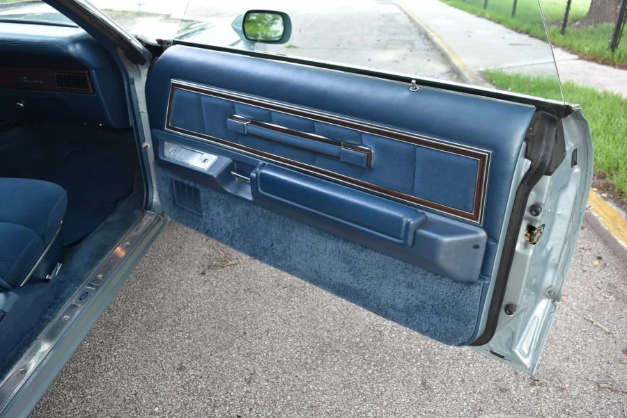 1978 Ford Thunderbird 7th Gen - Image 21 of 31