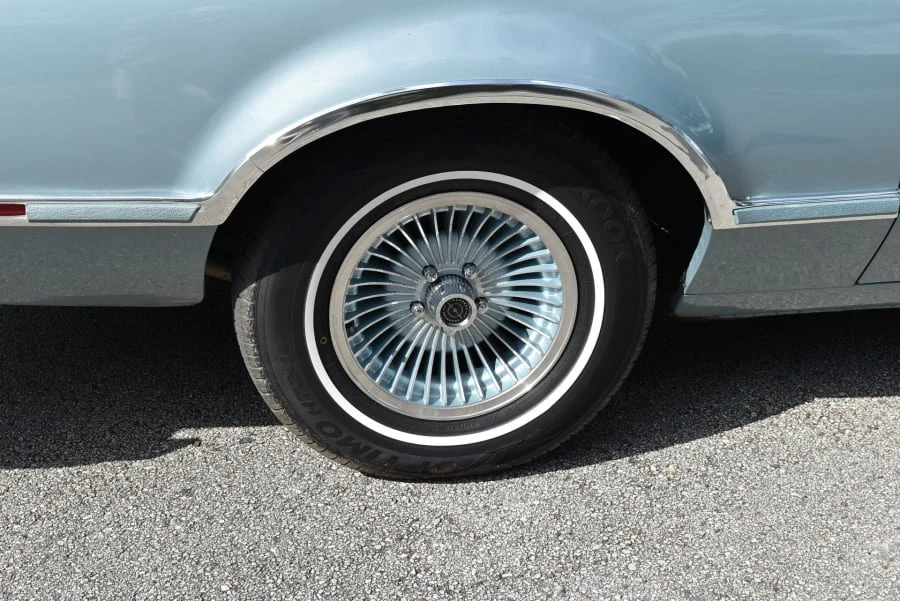 1978 Ford Thunderbird 7th Gen - Image 18 of 31