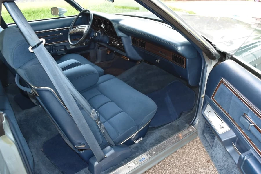 1978 Ford Thunderbird 7th Gen - Image 25 of 31