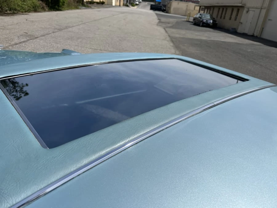 1978 Ford Thunderbird 7th Gen - Image 7 of 18