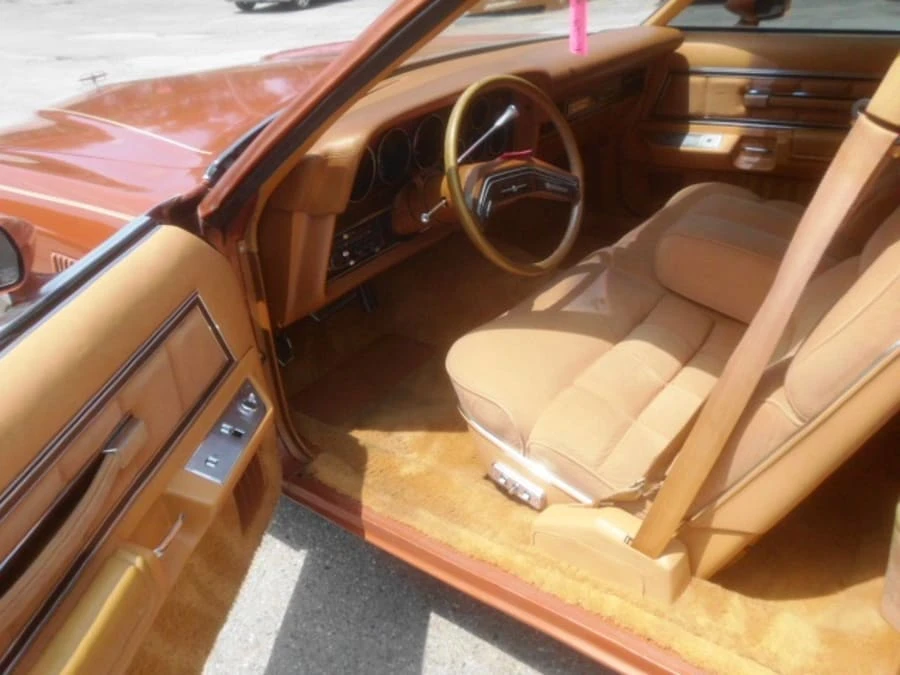 1978 Ford Thunderbird 7th Gen - Image 2 of 7