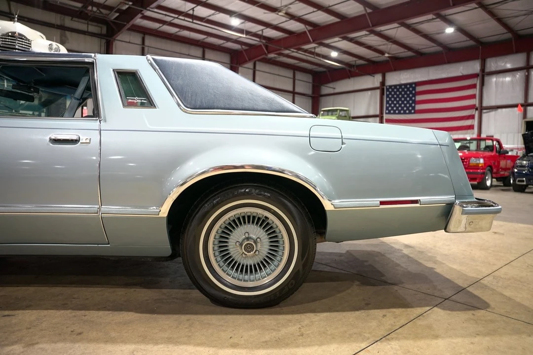 1978 Ford Thunderbird 6th Gen - Image 5 of 12
