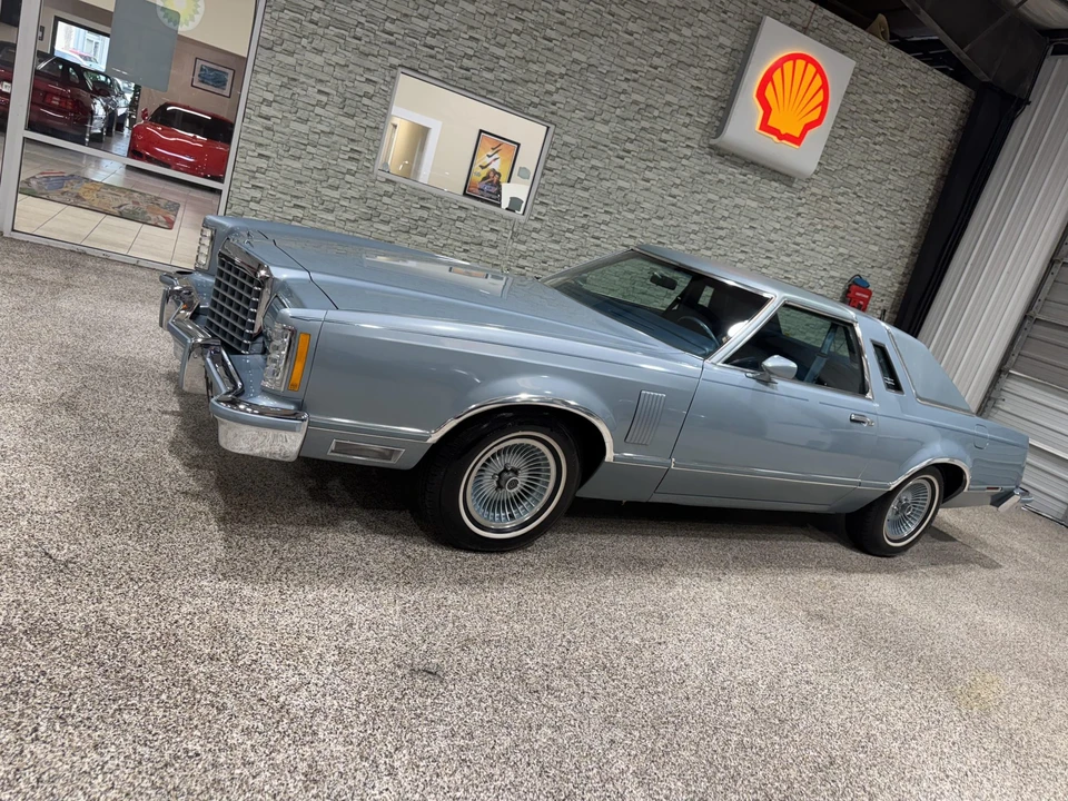1978 Ford Thunderbird 6th Gen - Image 25 of 31