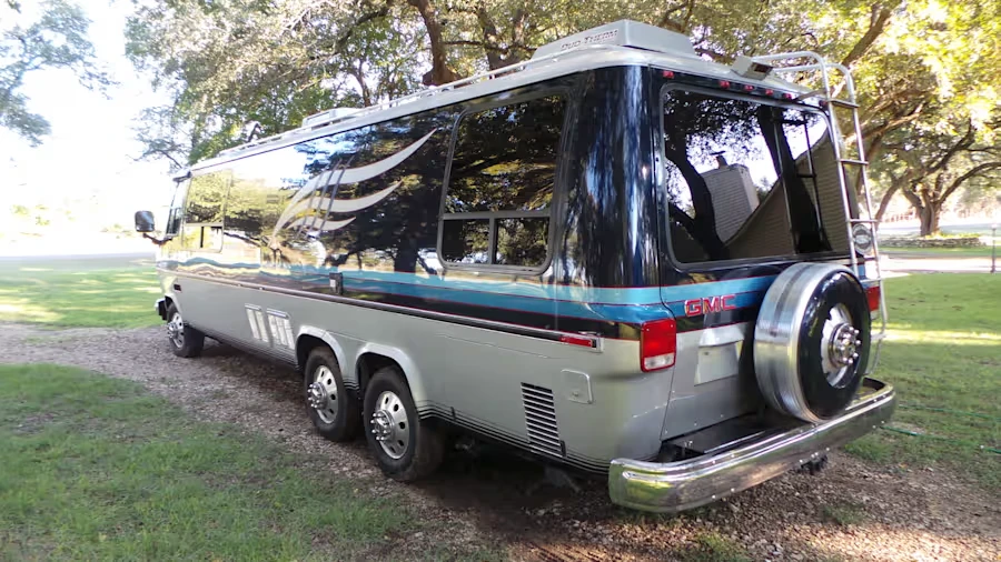 1978 GMC Motorhome - Image 8 of 15