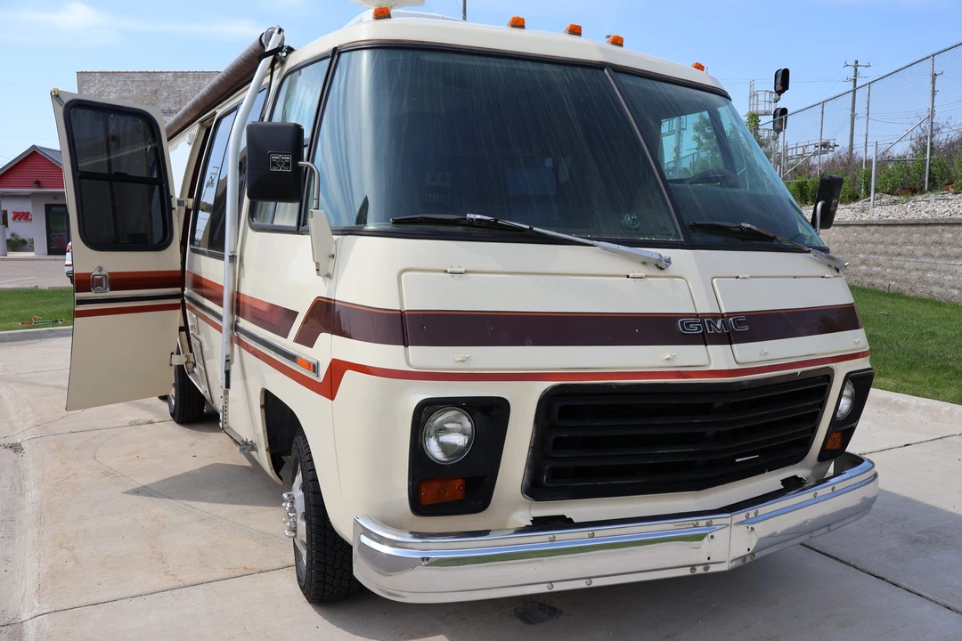 1978 GMC Motorhome - Image 5 of 31