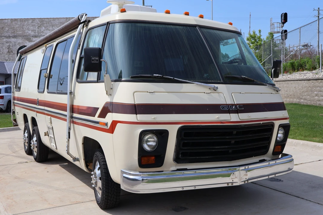 1978 GMC Motorhome - Image 4 of 31