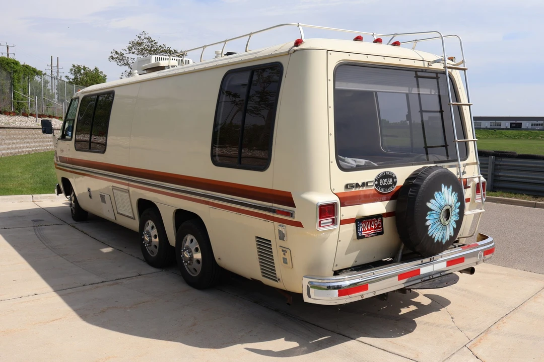 1978 GMC Motorhome - Image 15 of 31
