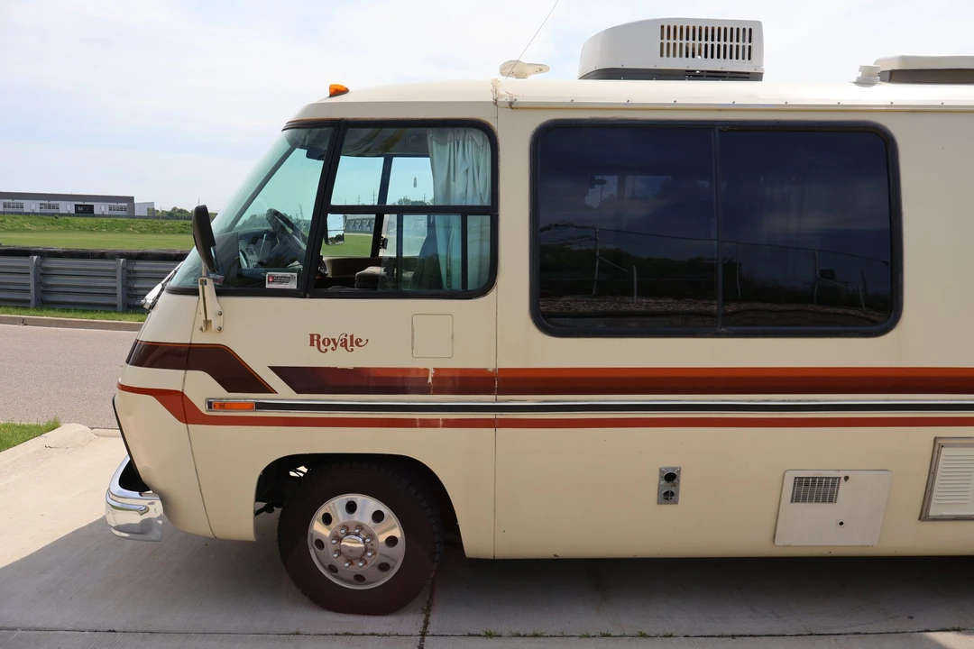 1978 GMC Motorhome - Image 24 of 31
