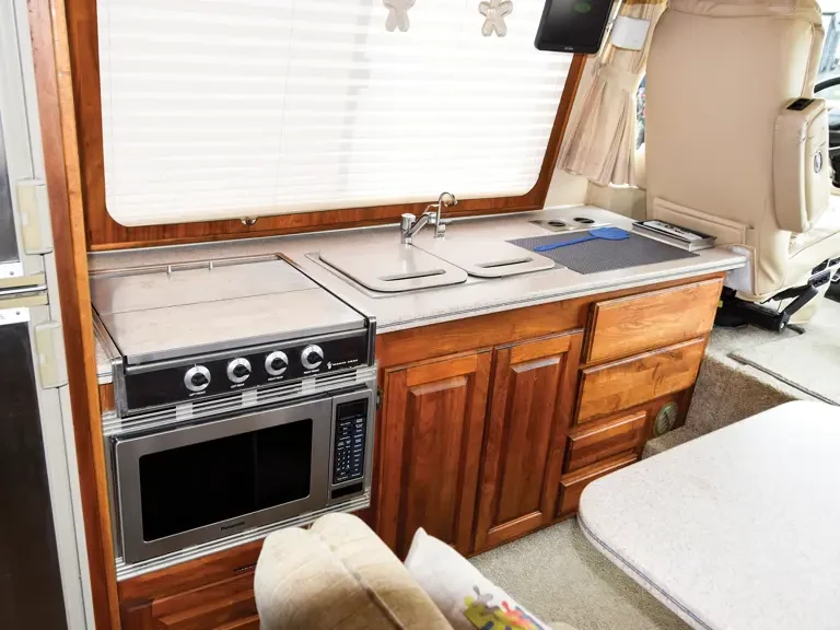 1978 GMC Motorhome - Image 6 of 12