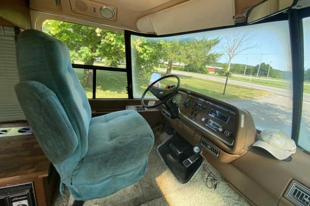 1978 GMC Motorhome - Image 5 of 10