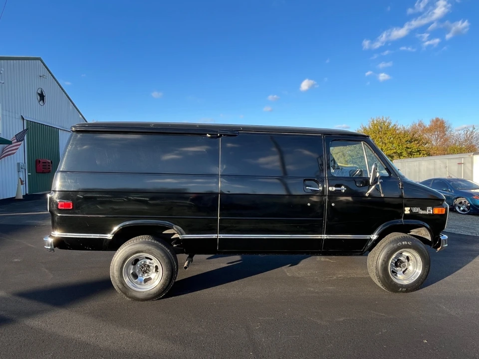 1978 GMC G-series Van - Image 10 of 21