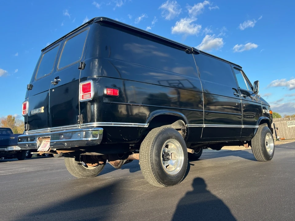 1978 GMC G-series Van - Image 9 of 21