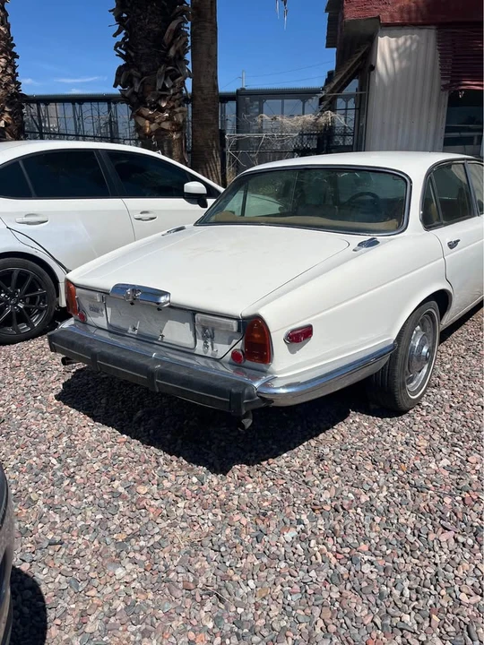 1978 Jaguar XJ Series 2 - Image 2 of 9