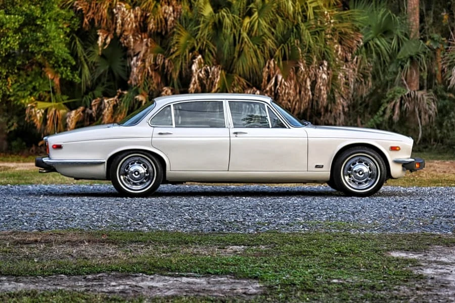 1978 Jaguar XJ Series 2 - Image 2 of 12