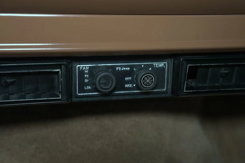 1978 Jeep SJ Wagoneer - Image 17 of 20