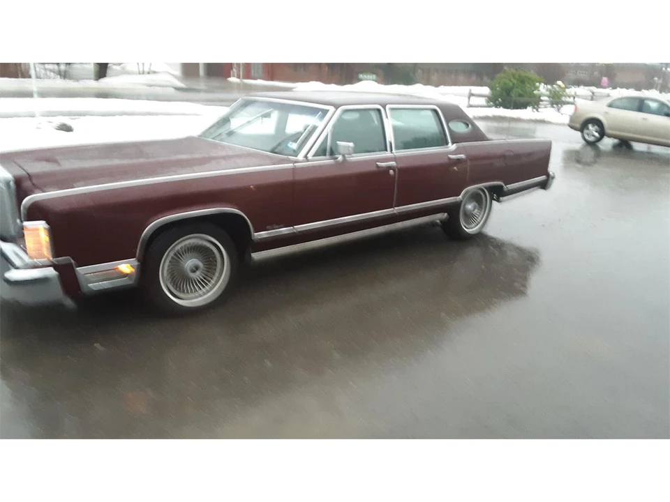 1978 Lincoln Continental 5th Gen - Image 5 of 16