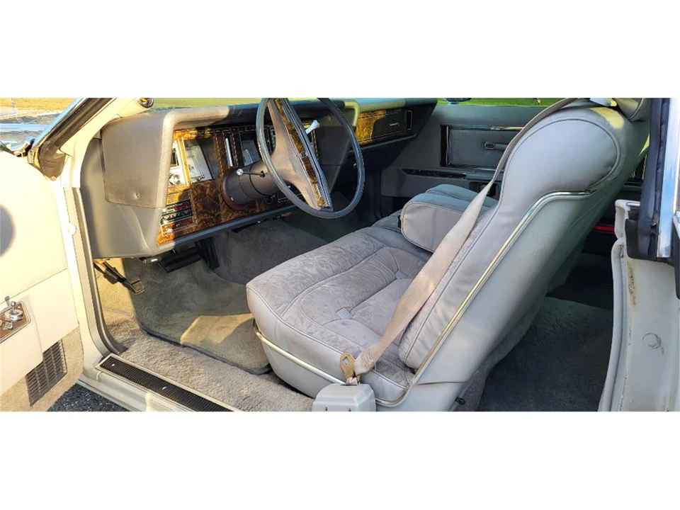 1978 Lincoln Continental 5th Gen - Image 9 of 15