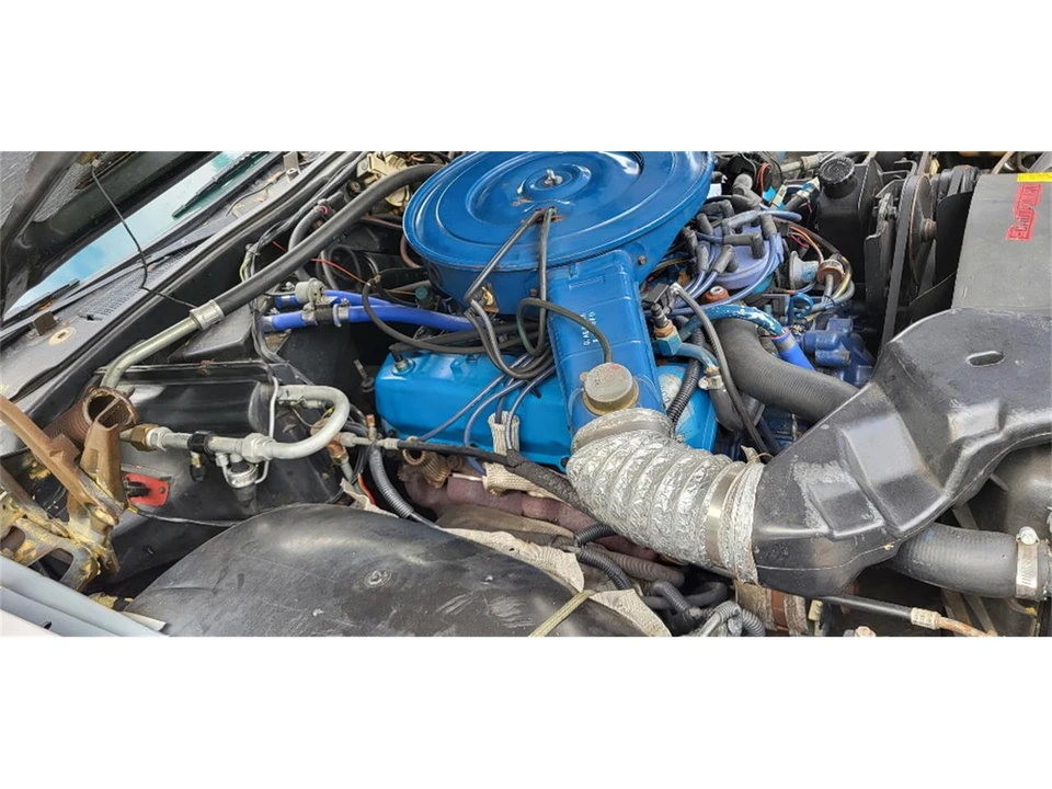 1978 Lincoln Continental 5th Gen - Image 14 of 15