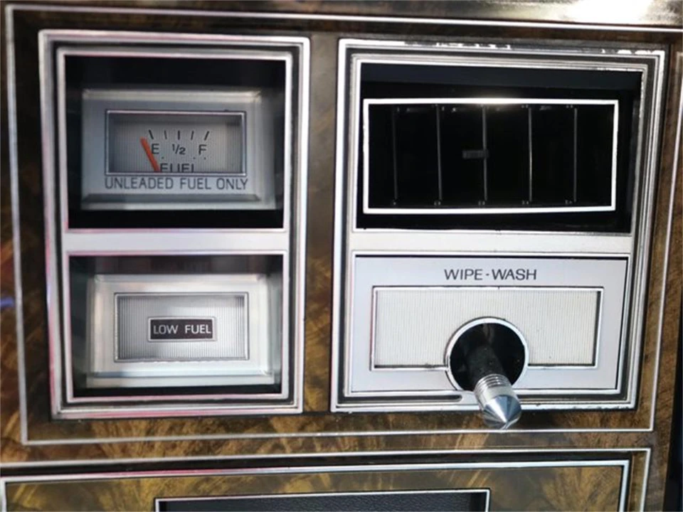 1978 Lincoln Continental 5th Gen - Image 13 of 31