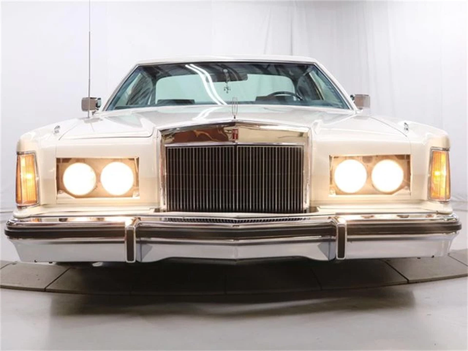 1978 Lincoln Continental 5th Gen - Image 4 of 31