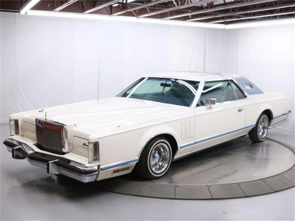1978 Lincoln Continental 5th Gen - Image 2 of 31