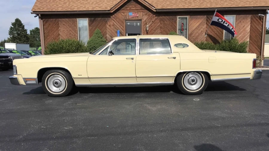 1978 Lincoln Continental 5th Gen - Image 2 of 23