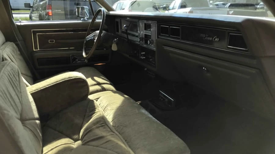 1978 Lincoln Continental 5th Gen - Image 15 of 23