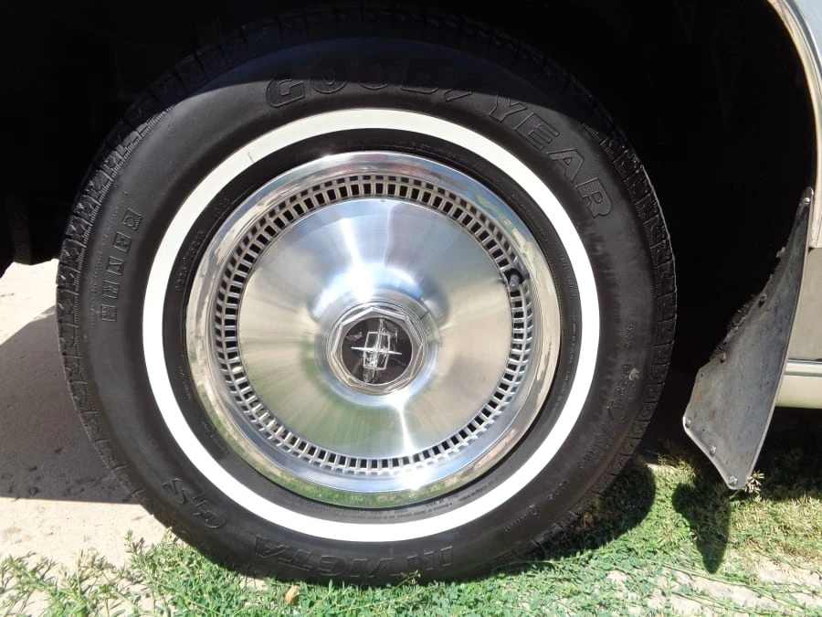 1978 Lincoln Continental 5th Gen - Image 8 of 31