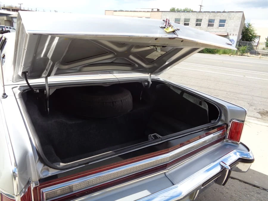 1978 Lincoln Continental 5th Gen - Image 30 of 31