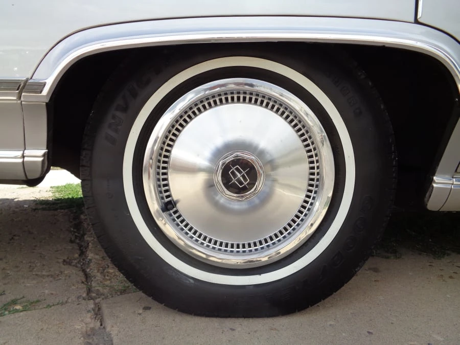 1978 Lincoln Continental 5th Gen - Image 11 of 31