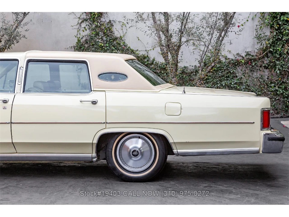 1978 Lincoln Continental 5th Gen - Image 12 of 31