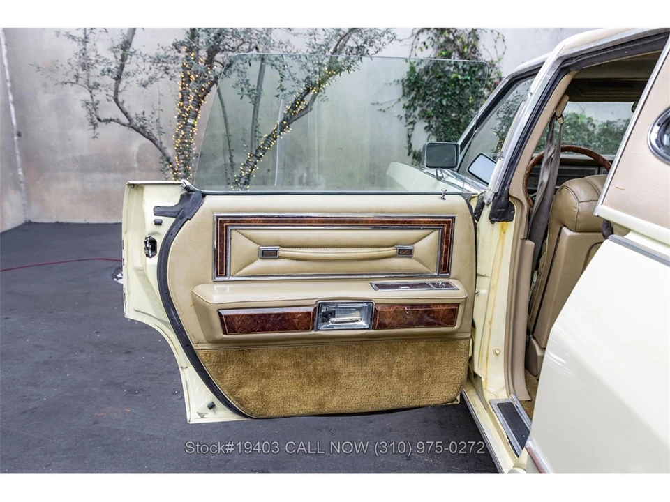 1978 Lincoln Continental 5th Gen - Image 18 of 31