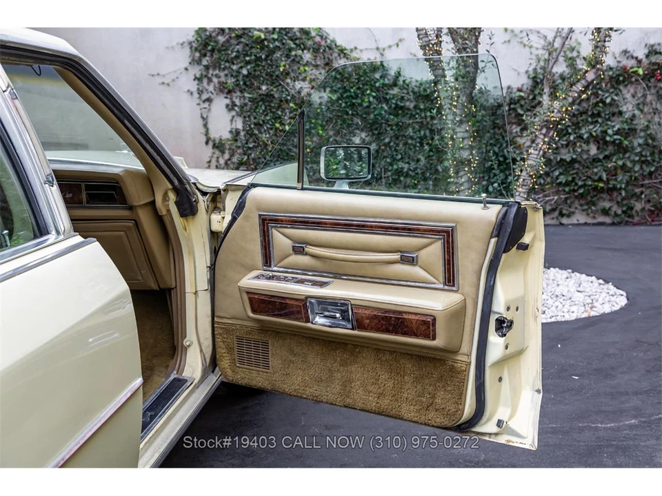 1978 Lincoln Continental 5th Gen - Image 24 of 31