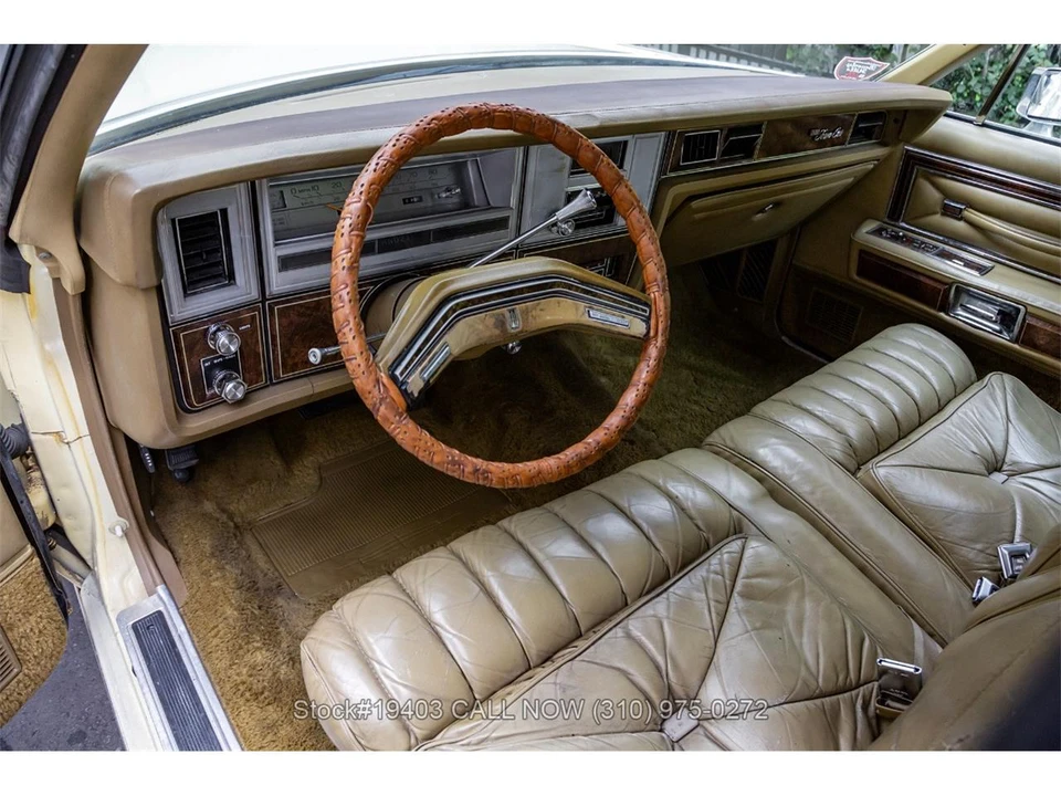 1978 Lincoln Continental 5th Gen - Image 15 of 31
