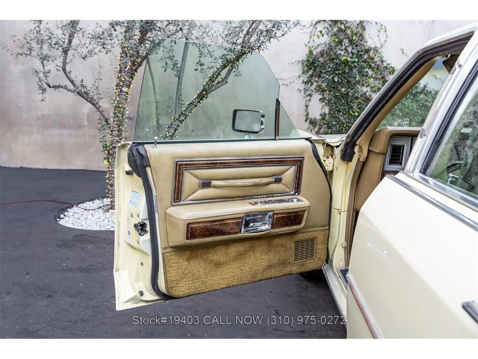 1978 Lincoln Continental 5th Gen - Image 13 of 31