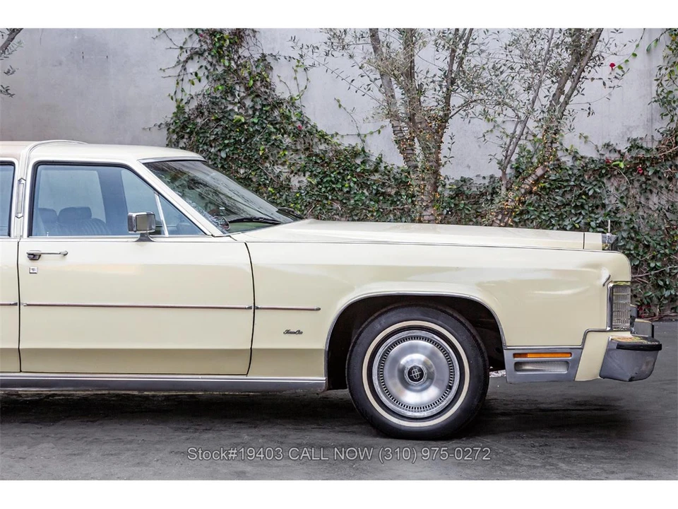 1978 Lincoln Continental 5th Gen - Image 9 of 31