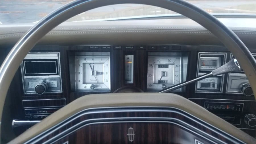 1978 Lincoln Continental 5th Gen - Image 5 of 12