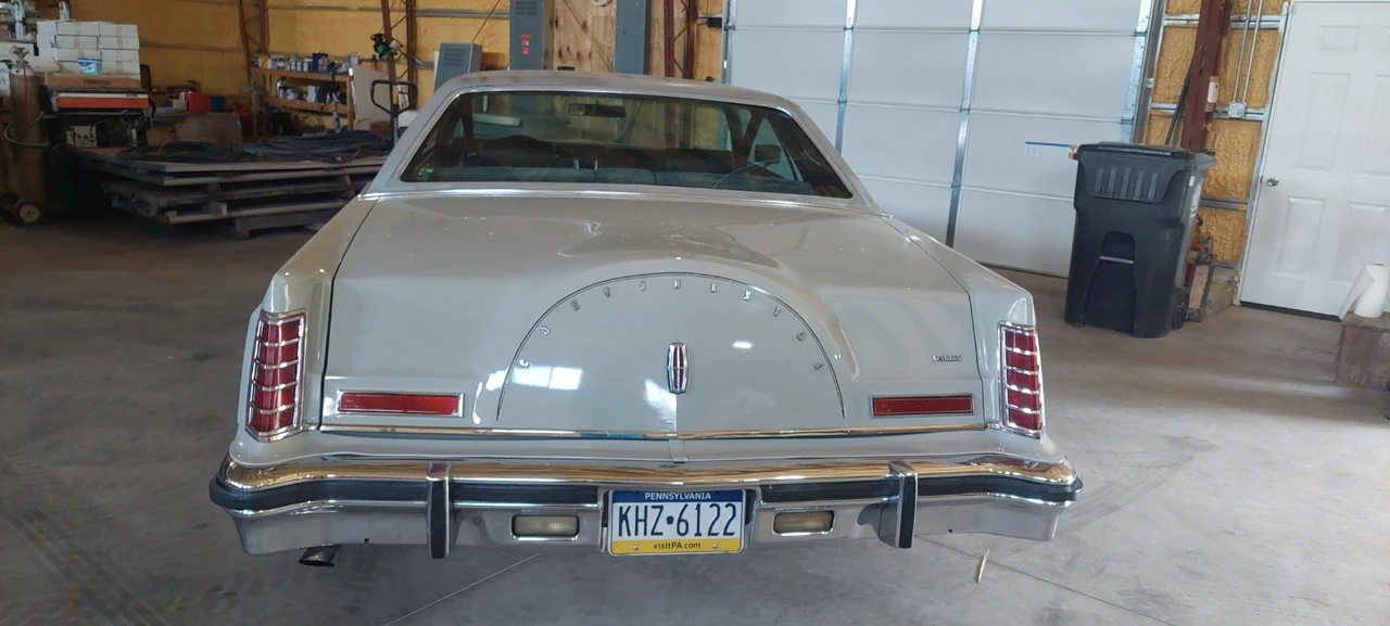 1978 Lincoln Continental 5th Gen - Image 2 of 9