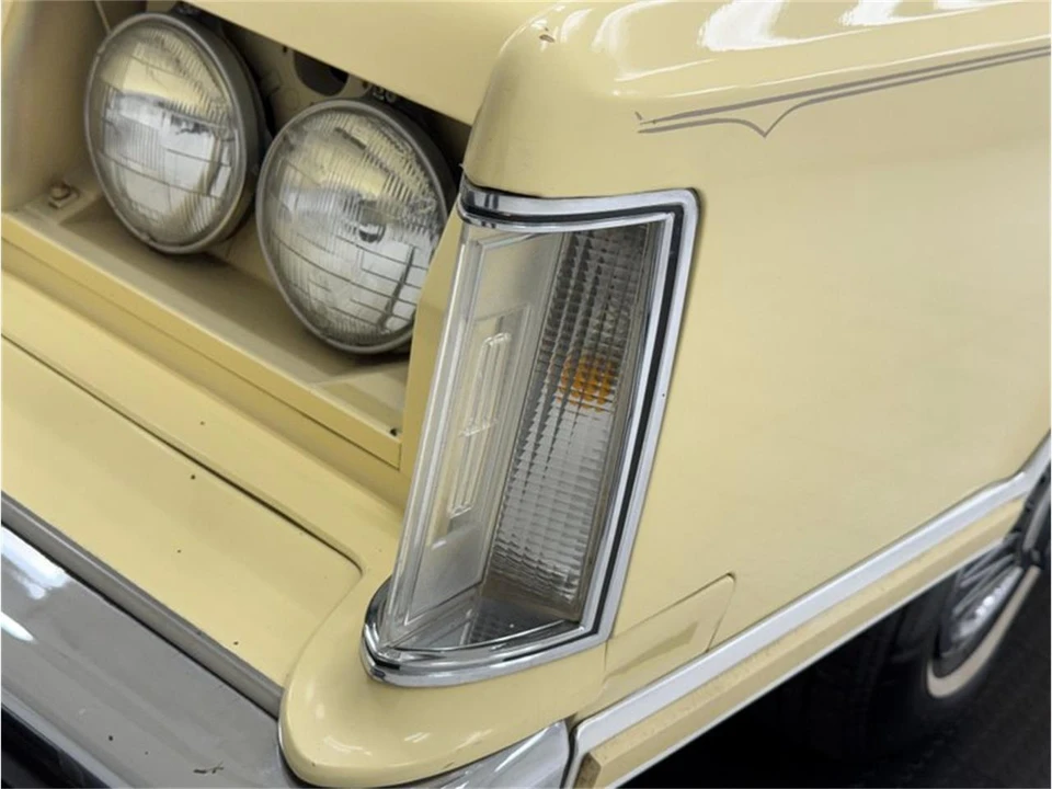 1978 Lincoln Continental 5th Gen - Image 10 of 31