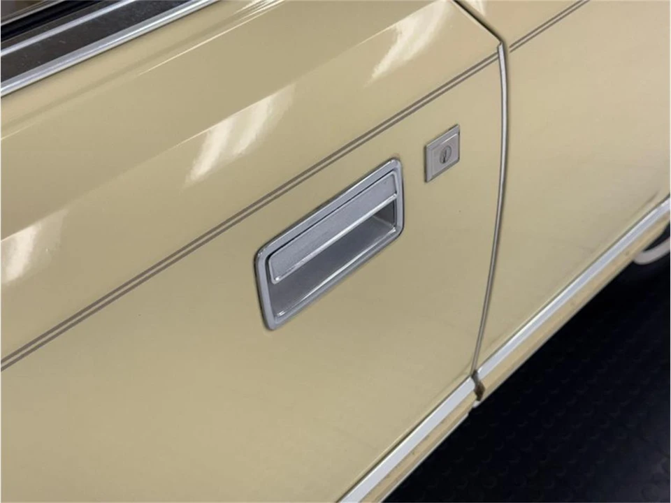 1978 Lincoln Continental 5th Gen - Image 15 of 31