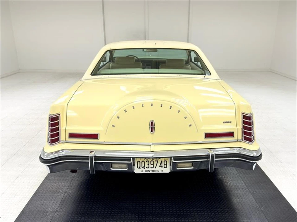 1978 Lincoln Continental 5th Gen - Image 4 of 31