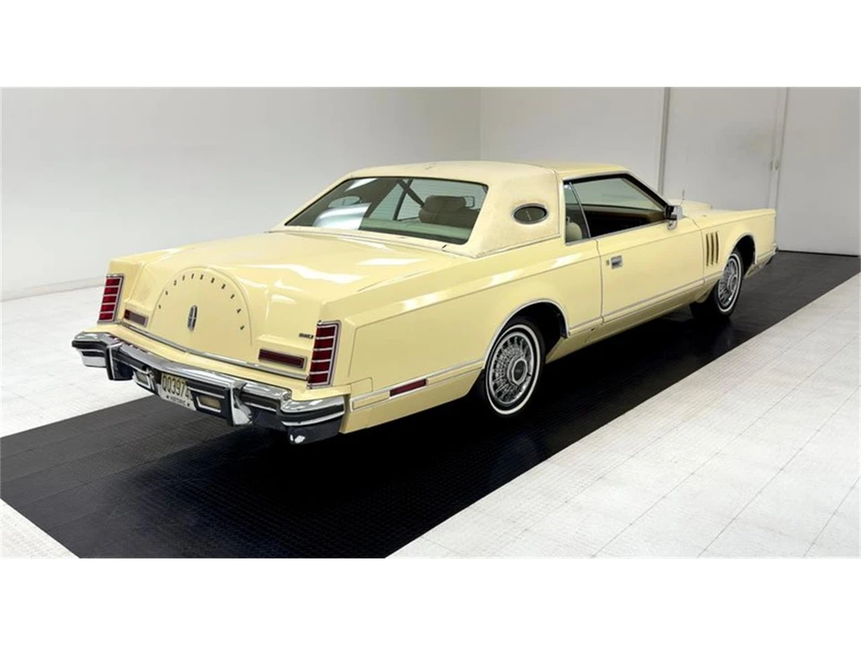 1978 Lincoln Continental 5th Gen - Image 5 of 31