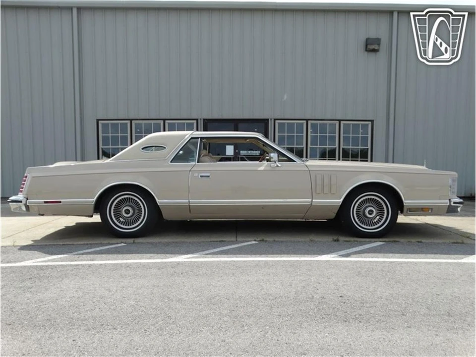 1978 Lincoln Continental 5th Gen - Image 21 of 31