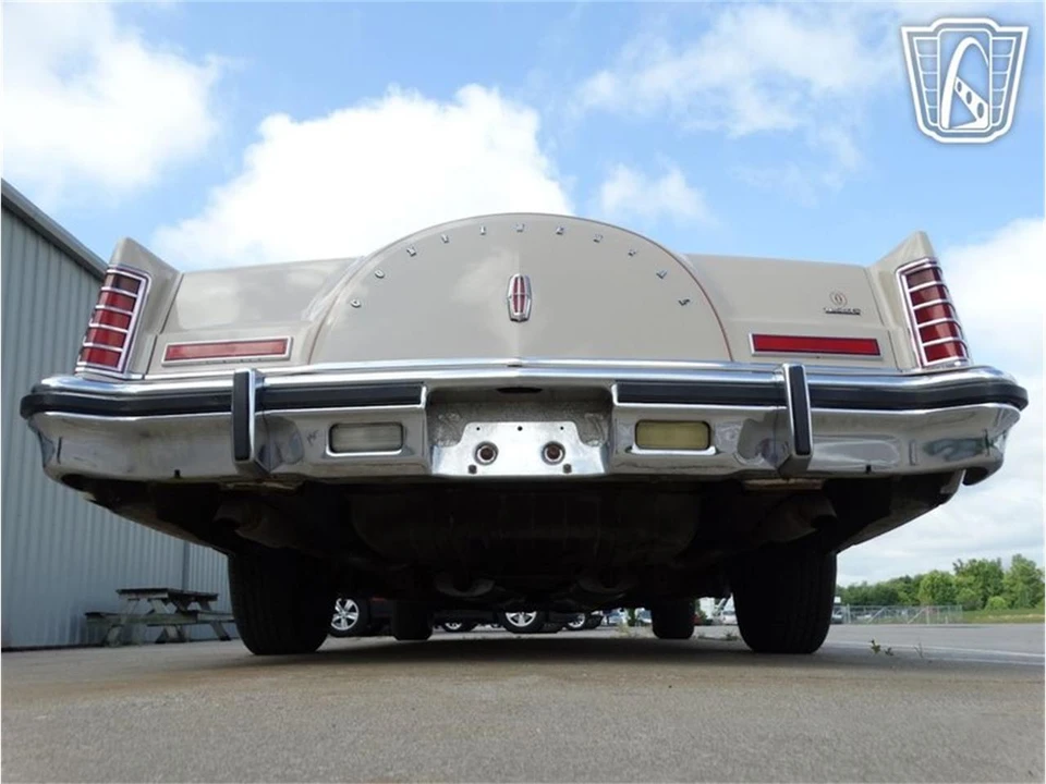 1978 Lincoln Continental 5th Gen - Image 16 of 31