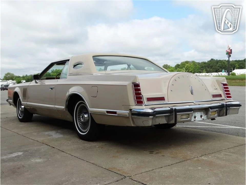 1978 Lincoln Continental 5th Gen - Image 12 of 31