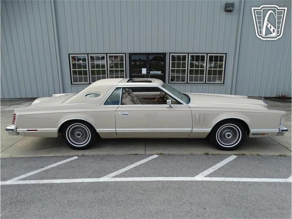1978 Lincoln Continental 5th Gen - Image 20 of 31