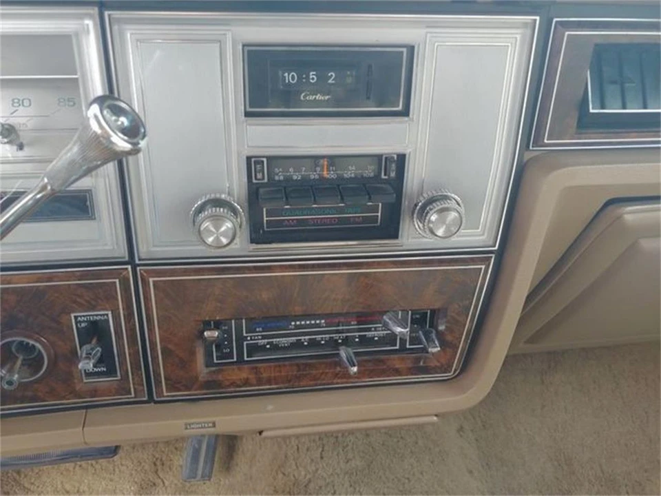 1978 Lincoln Continental 5th Gen - Image 10 of 18